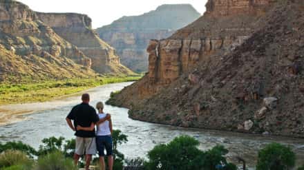 Desolation Canyon Utah Rafting Nefertiti Couple