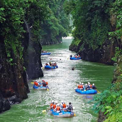 Costa Rica Vacation Package Gorge Rafts
