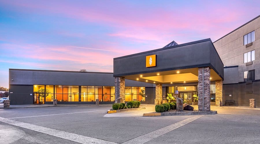 Hells Canyon Grand Hotel