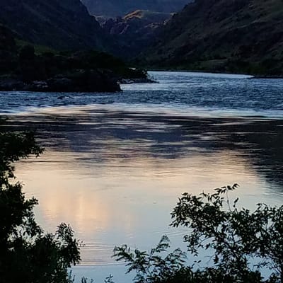 Calm River Hells Canyon