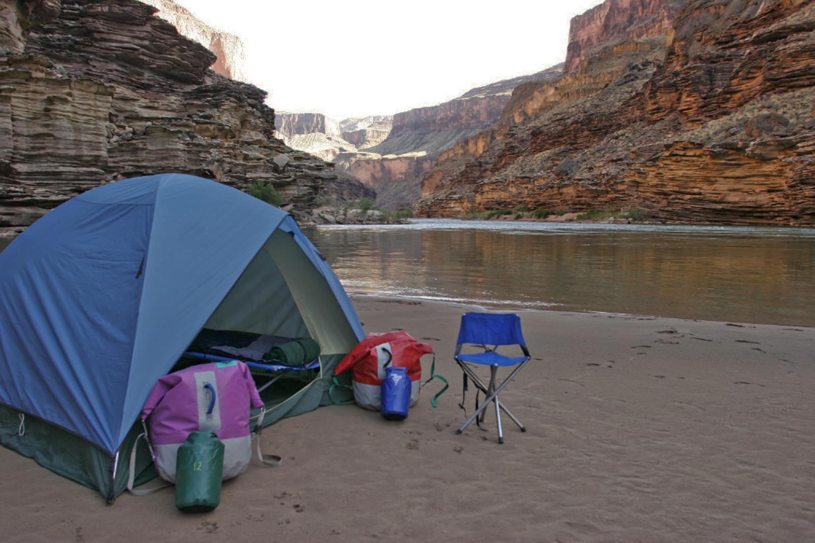 Интересные города для туризма. Бухта Сорожья кемпинг. Кемпинг палатка 2022. Палатка Grand Canyon Family Adventure Camping. Кемпинг Парус в Кабардинке.